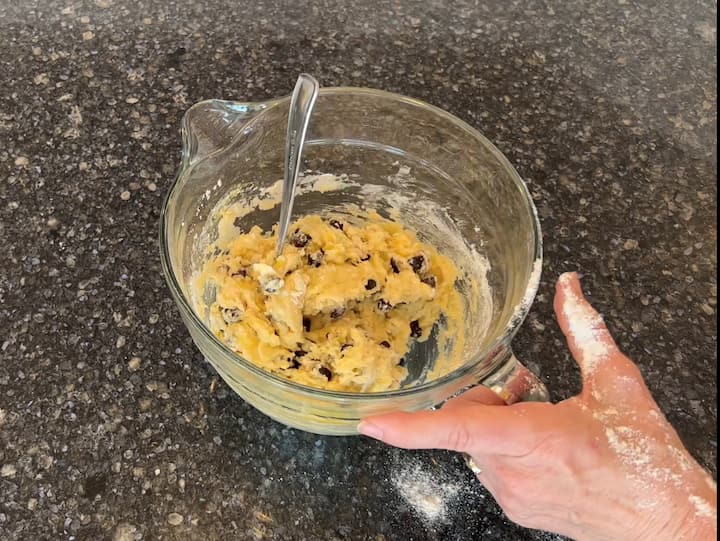 Best Easy Chocolate Chip Cookie Recipe