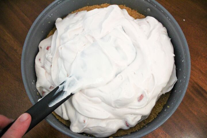 easy strawberry frozen yogurt pie with graham cracker crust