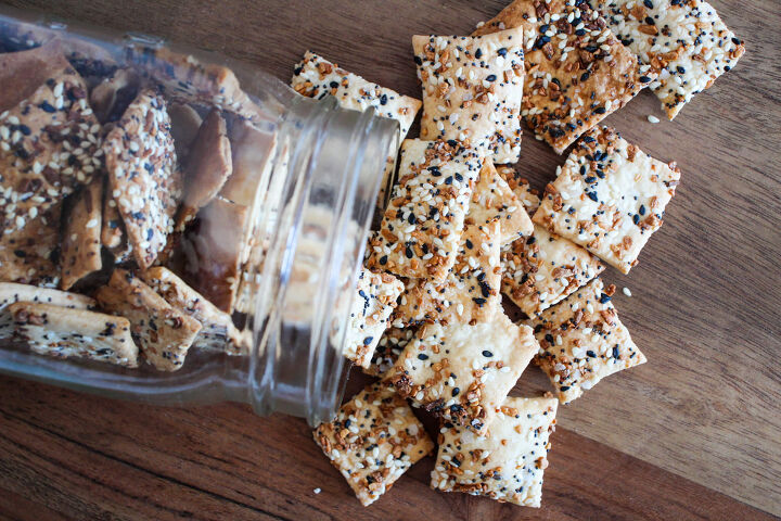 simple everything sourdough discard crackers