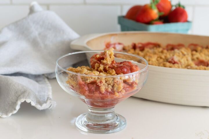strawberry crumble recipe