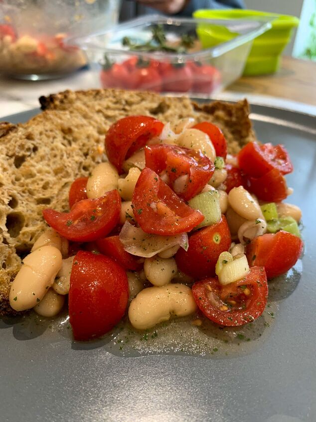 beans and tomato salad