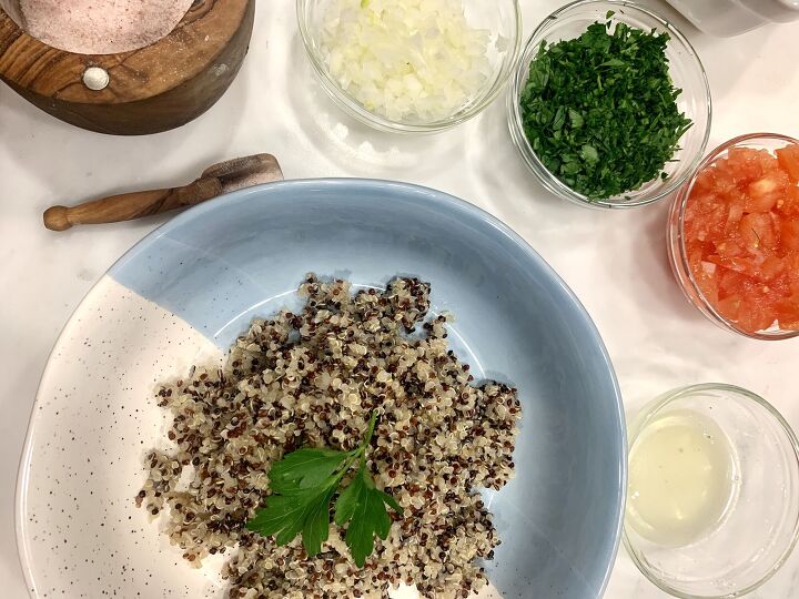 garlic quinoa tabbouleh