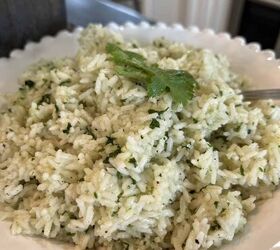 Looking for a new way to cook white rice? This is quick, easy, healthy, and WAY more flavorful!