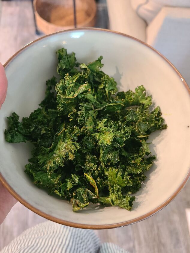 3 ingredient truffle kale chips