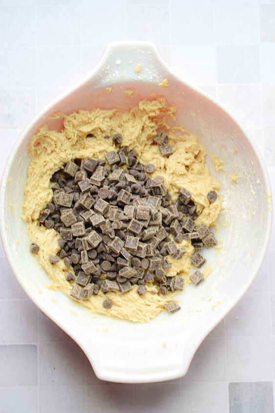 decadent sourdough blondies, The chocolate chips are added to the bowl