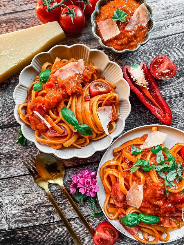 10 red food recipes for valentines day, Tagliatelle With Red Pepper Sauce