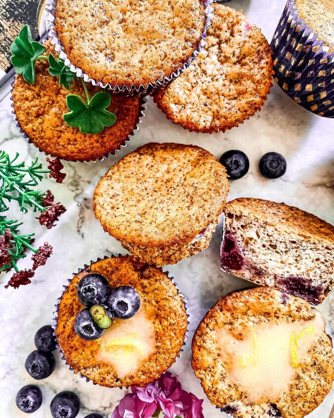 forest fruits and poppyseed muffins with lemon