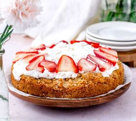 Proof that strawberry shortcake is the quintessential summer dessert