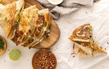 How to Make Vegetarian Quesadillas With Beans and Cheese