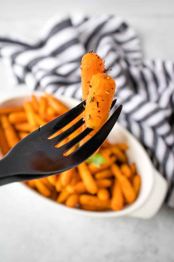 quick and easy roasted air fryer carrots recipe