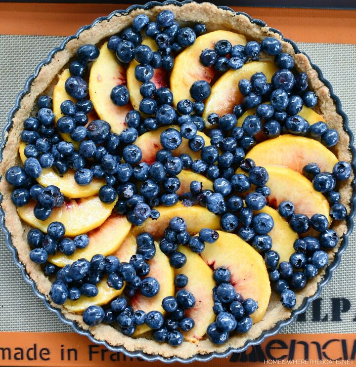 peach blueberry crumble tart with pecan shortbread crust