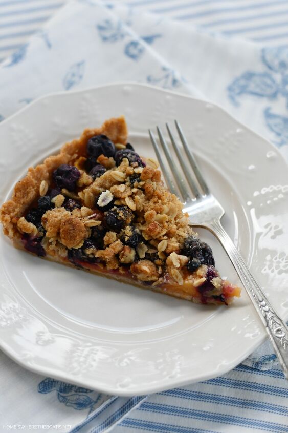 peach blueberry crumble tart with pecan shortbread crust