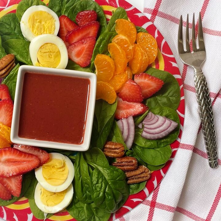 strawberry citrus salad with strawberry vinaigrette