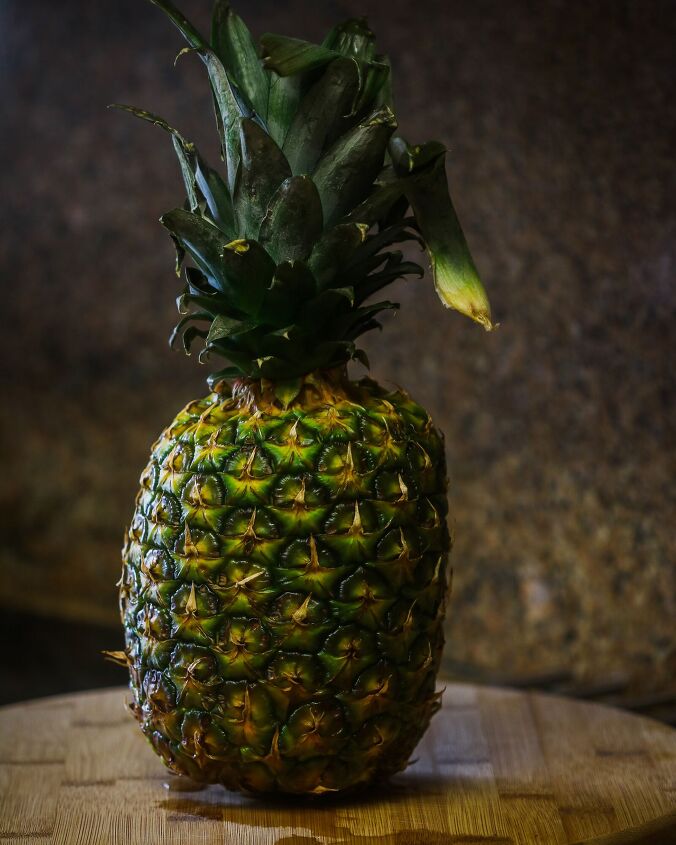 fruit salad with pineapple peel juice