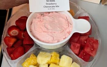 Strawberry Cheesecake Fruit Dip