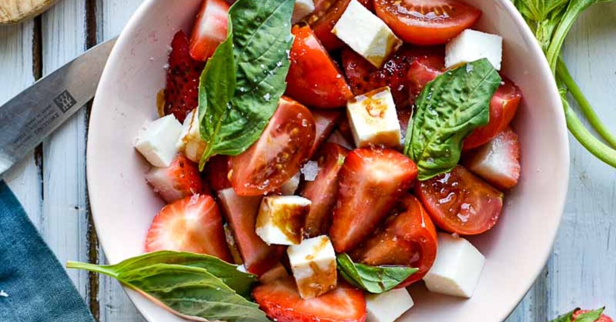 Summertime Strawberry Caprese Salad | Foodtalk