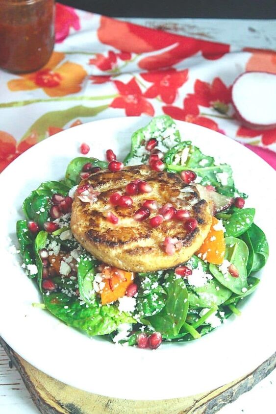simple spinach salad with fresh apricots and apricot salad dressing
