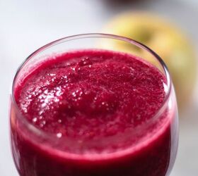 Vegan Beet Apple Berry Smoothie | Foodtalk