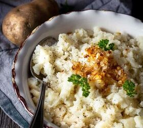 You'll only need 3 ingredients to make this super easy recipe for dairy-free mashed potatoes