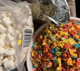 quick and fun fruity pebble and white chocolate treats