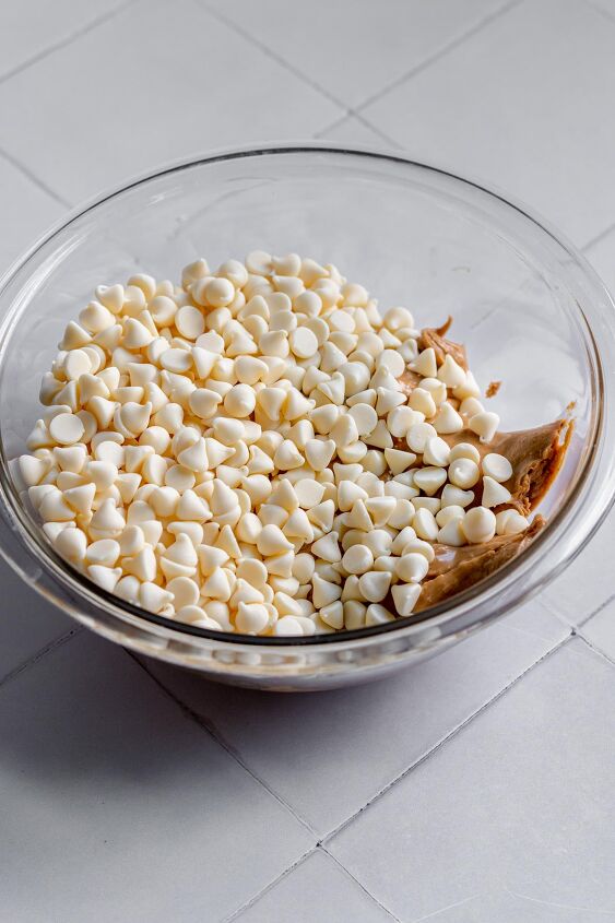 peanut butter marshmallow fluff fudge fluffernutter fudge, Add the white chocolate