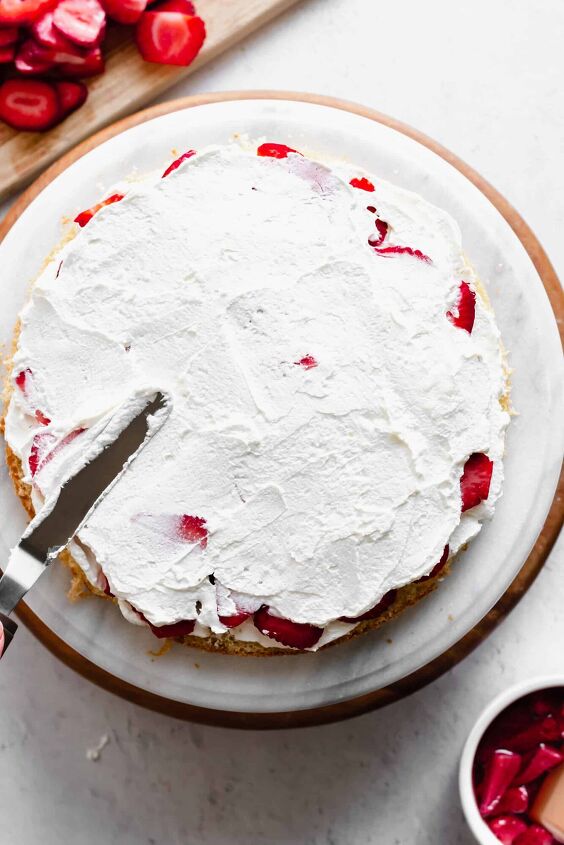 strawberry shortcake layer cake sponge cake