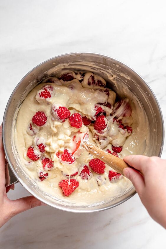 raspberry white chocolate bundt cake, Fold in the raspberries and white chocolate