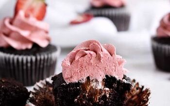 Double Chocolate Strawberry Cupcakes