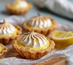 Flaky, buttery, creamy, & fluffy—these mini tarts are the definition of poppable perfection