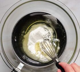 mini lemon meringue tarts, Whisk the egg whites and sugar over a Bain Marie