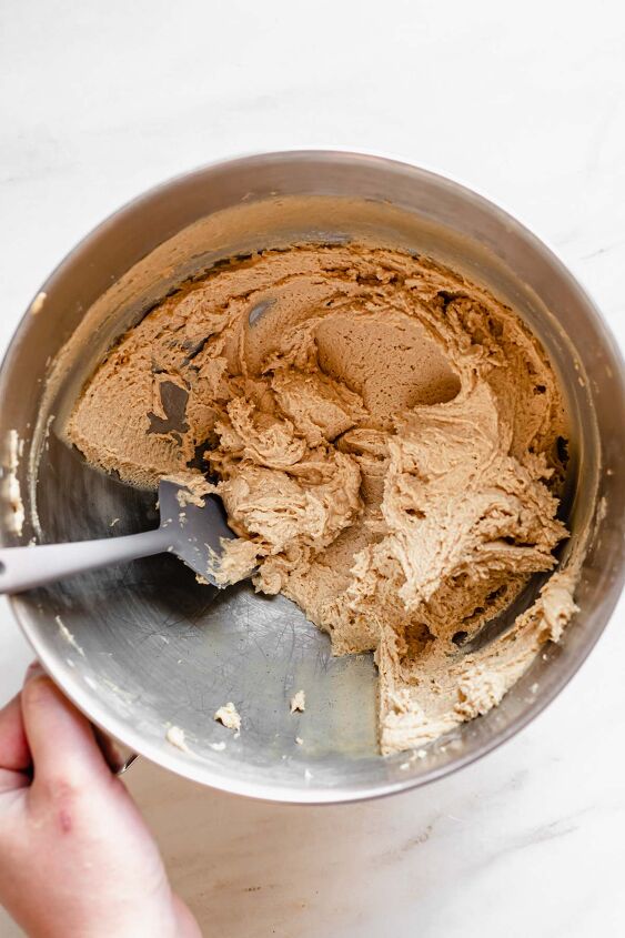 chocolate peanut butter tart, Final texture after adding the heavy cream
