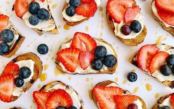 Berry Crostini With Whipped Crostini