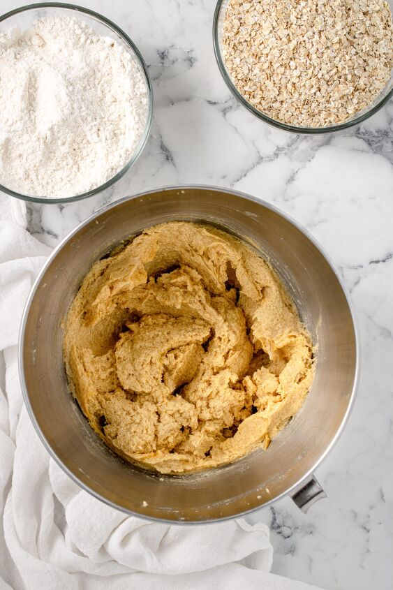 cornflake cookie recipe ranger cookies, This is what the cornflake cookie recipe should look like after the eggs are mixed in