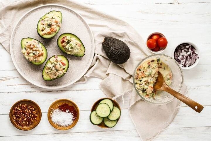 vegetarian stuffed avocado recipe