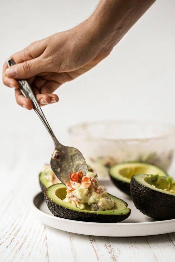 vegetarian stuffed avocado recipe