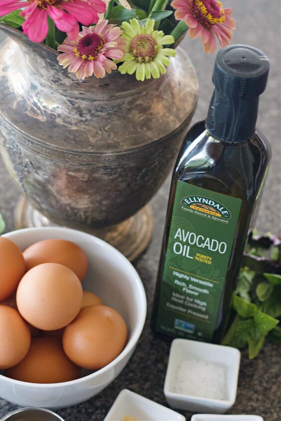 Delicious & Easy Homemade Mayo | Foodtalk