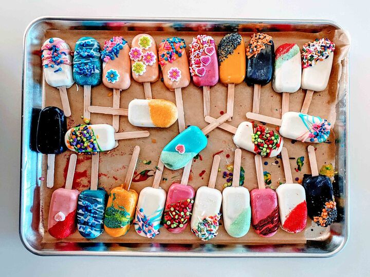 Tray of Cake Popsicles
