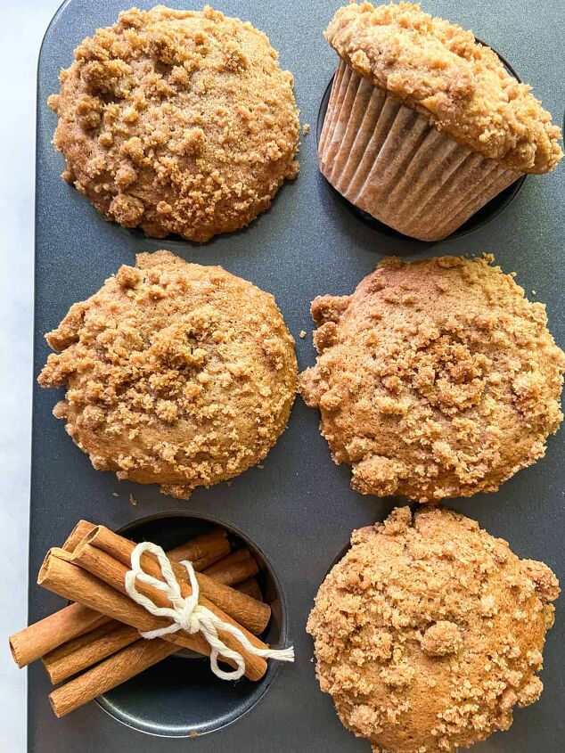 cinnamon streusel muffins