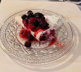 Red White & Blueberry Cheesecake Wraps