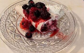 Red White & Blueberry Cheesecake Wraps