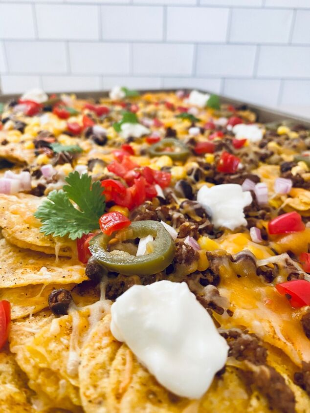 seriously easy delicious sheet pan nachos