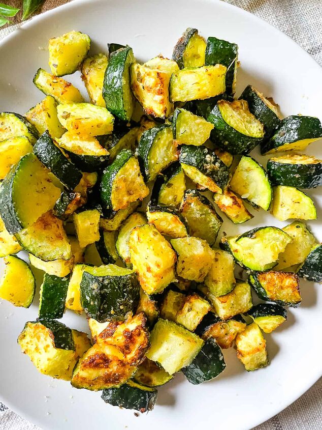 air fryer roasted zucchini