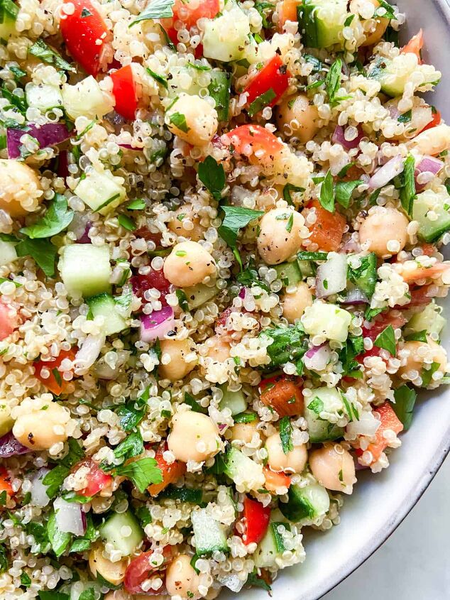 quinoa salad with chickpeas