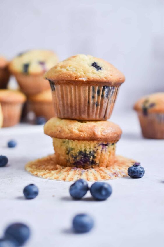 blueberry lemon muffins with sour cream