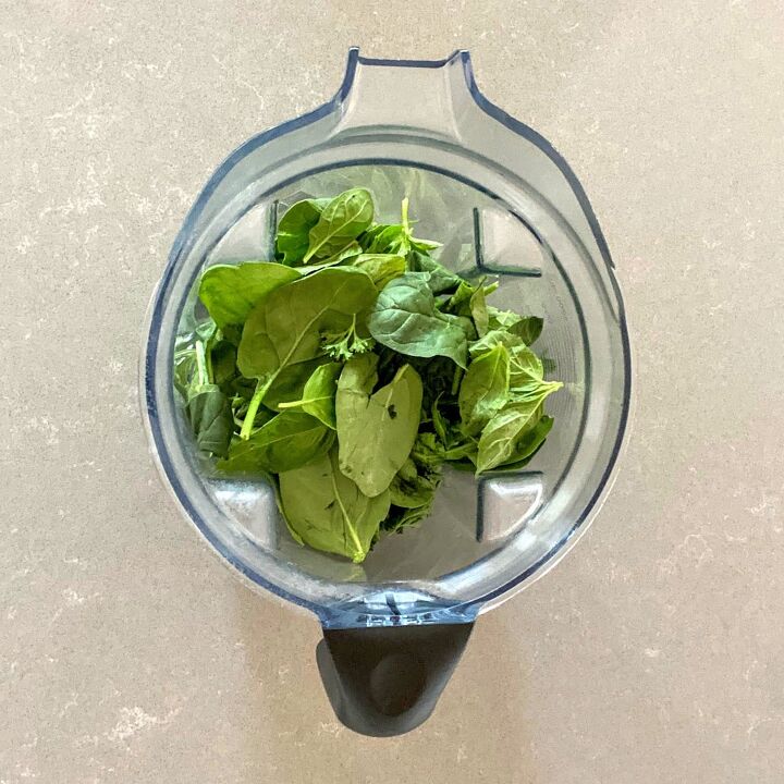 the best spinach pesto recipe, Add greens