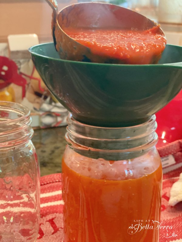 4 ingredient tomato sauce, Canning sauce