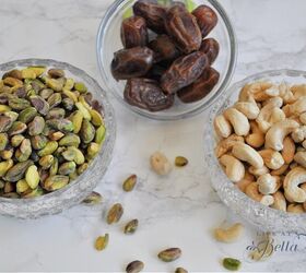 make your own delicious fresh nut milk with healthy ingredients, Many different nuts can be used