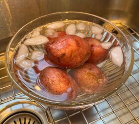 The delicious reason you should put a potato in the microwave for 6 minutes today