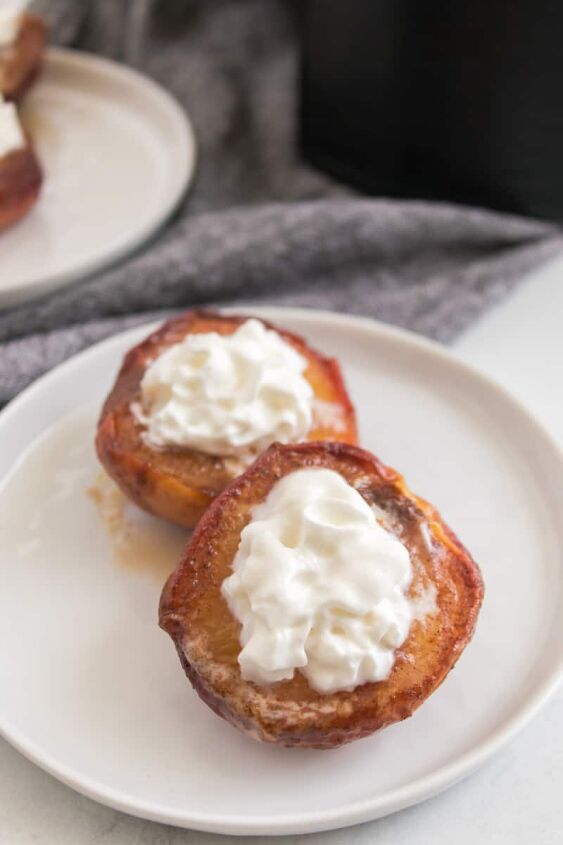 air fryer peaches recipe