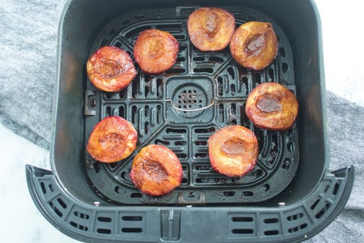 air fryer peaches recipe
